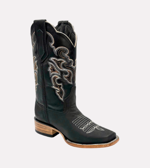Cara_Blanca_Handmade_Cowboy_Leather_Western_Boots_Square_Toe_The_Black_Oak_01