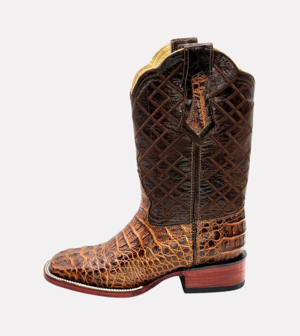 Cara_Blanca_Handmade_Cowboy_Cocodrile_Leather_Western_Boots_Square_Toe_The_Rattlesnake_04