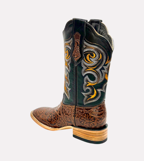Cara_Blanca_Handmade_Cowboy_Handtooled_Cincelado_Leather_Western_Boots_Square_Toe_The_Redwood_05
