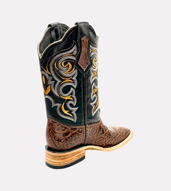 Cara_Blanca_Handmade_Cowboy_Handtooled_Cincelado_Leather_Western_Boots_Square_Toe_The_Redwood_07