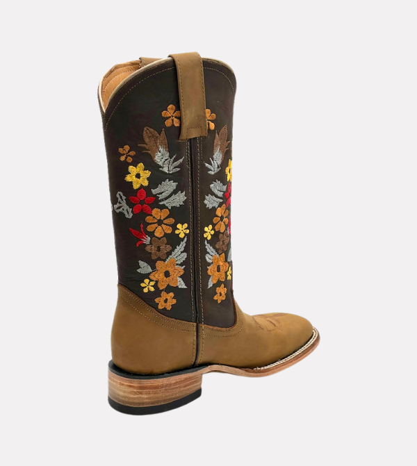 Cara_Blanca_Handmade_Cowboy_Leather_Western_Boots_Women_Floral_Embroidery_Square_Toe_The_Sunrise_07